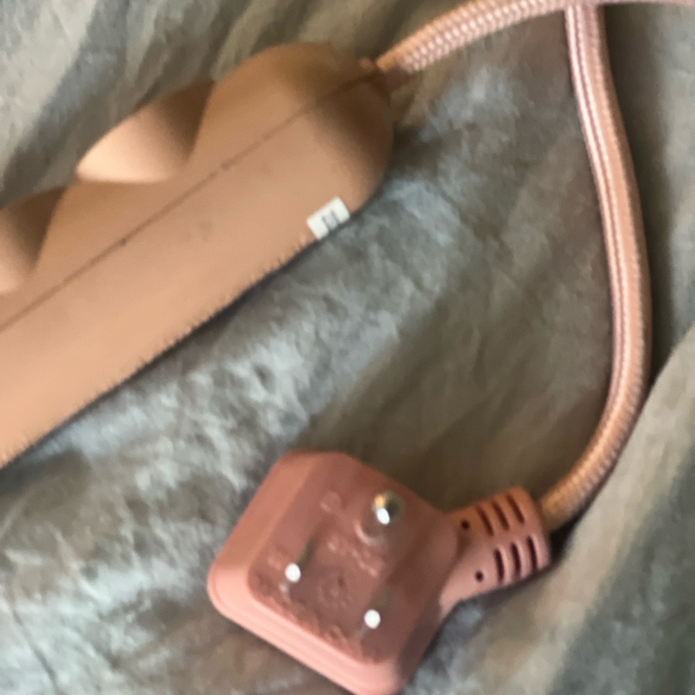 Long Power Strip - Picture 4 of 5